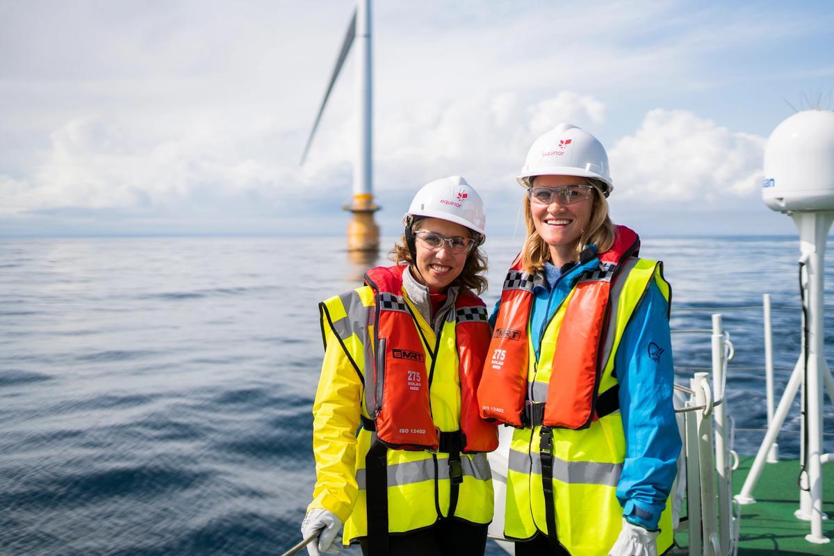 Employees and offshore wind turbine